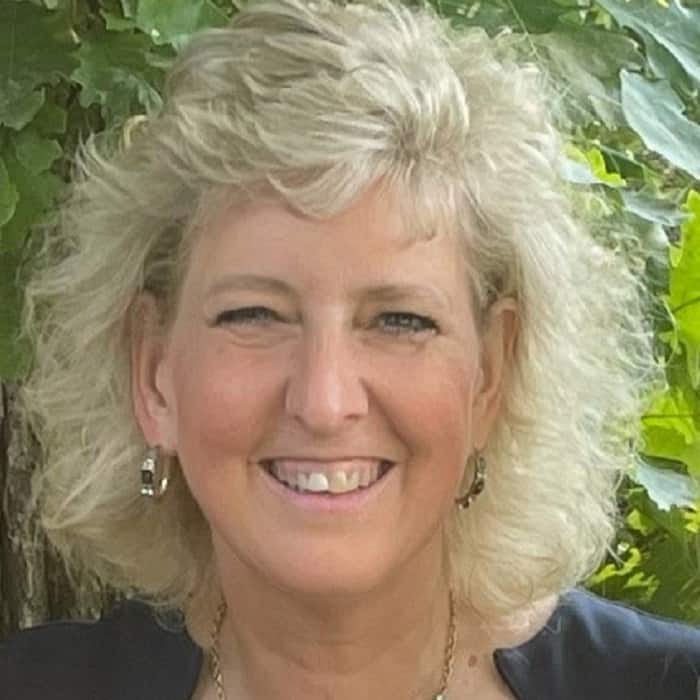 Sheila Hawthorne